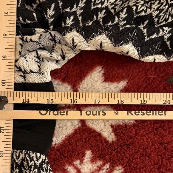 Adrianna Papell Geometric Print V Neck Long Sleeve Maxi Dress Black White 10 - Picture 6 of 6